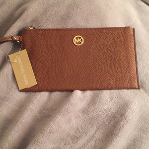 Michael Kors Clutch
